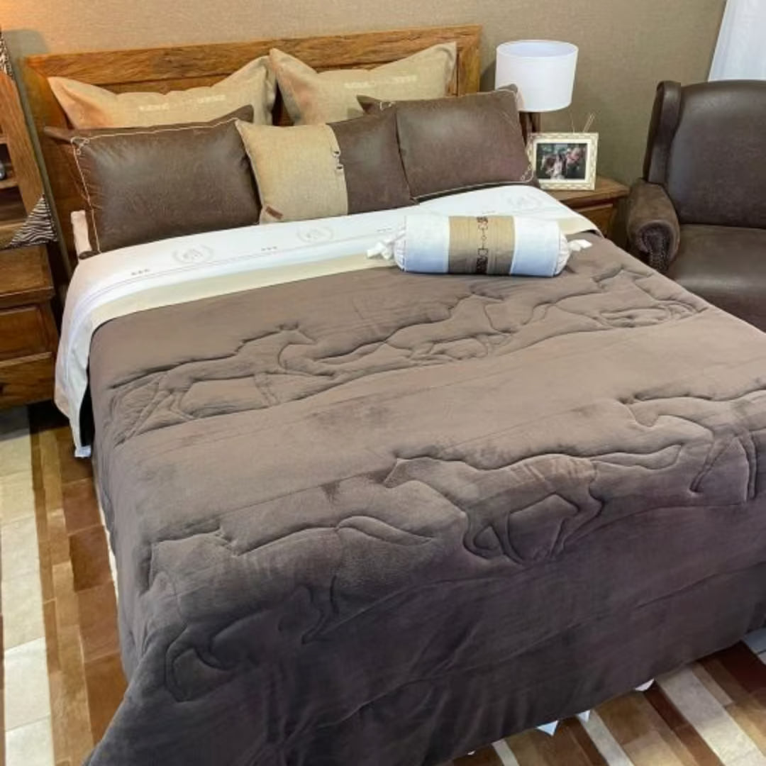 Cama Completa Horse Marrom